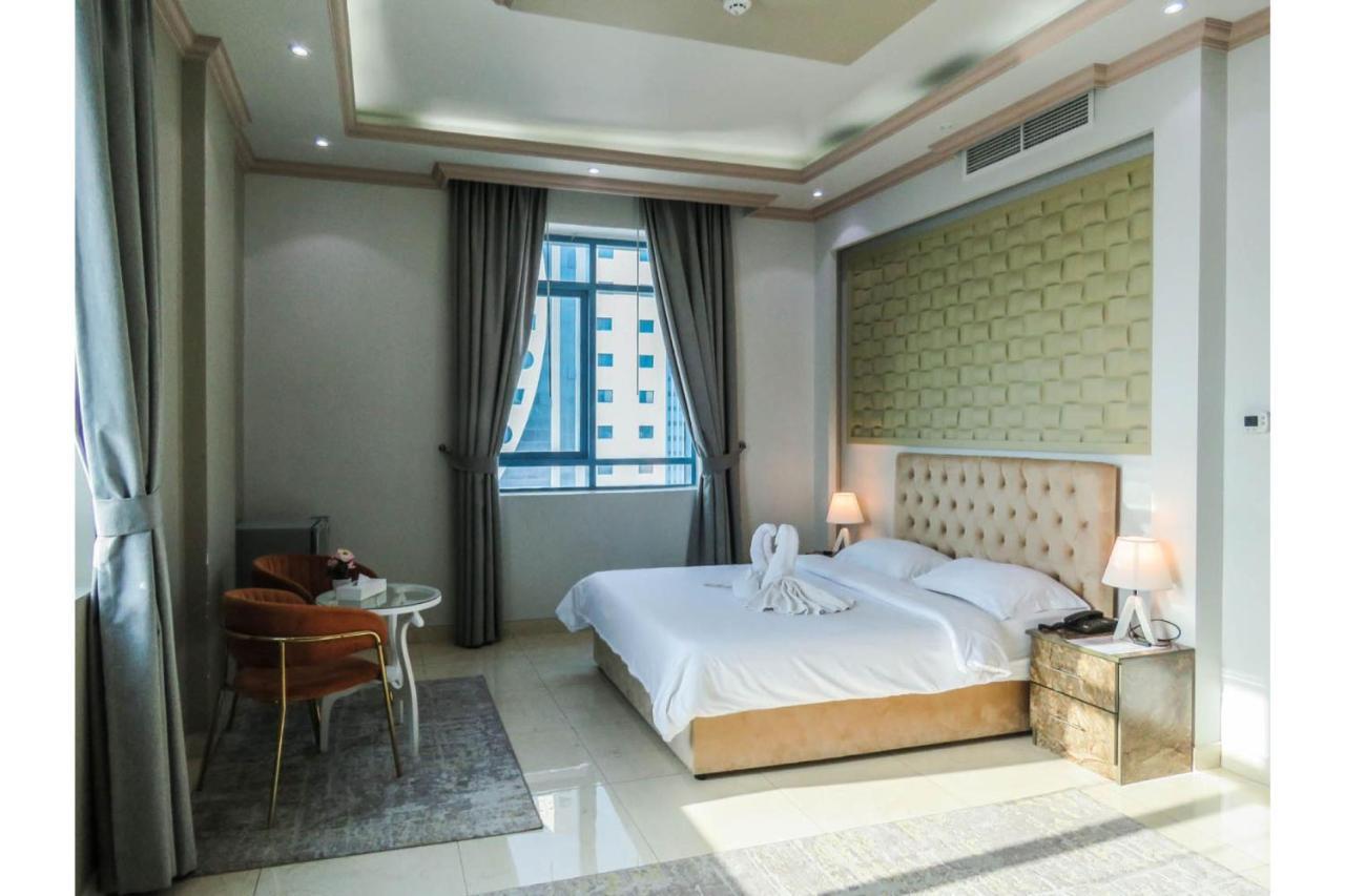 Bareen Hotel Аджман Экстерьер фото